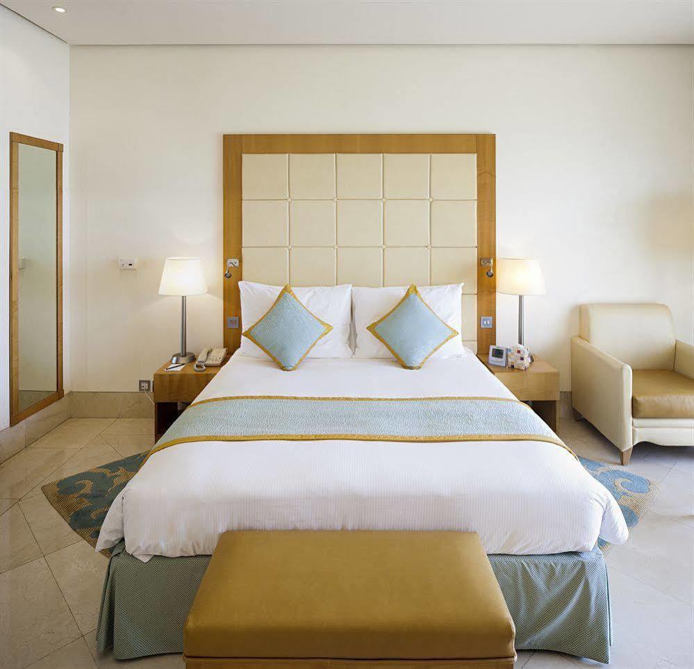 Marina Hotel Kuwait Salmiya Exterior photo