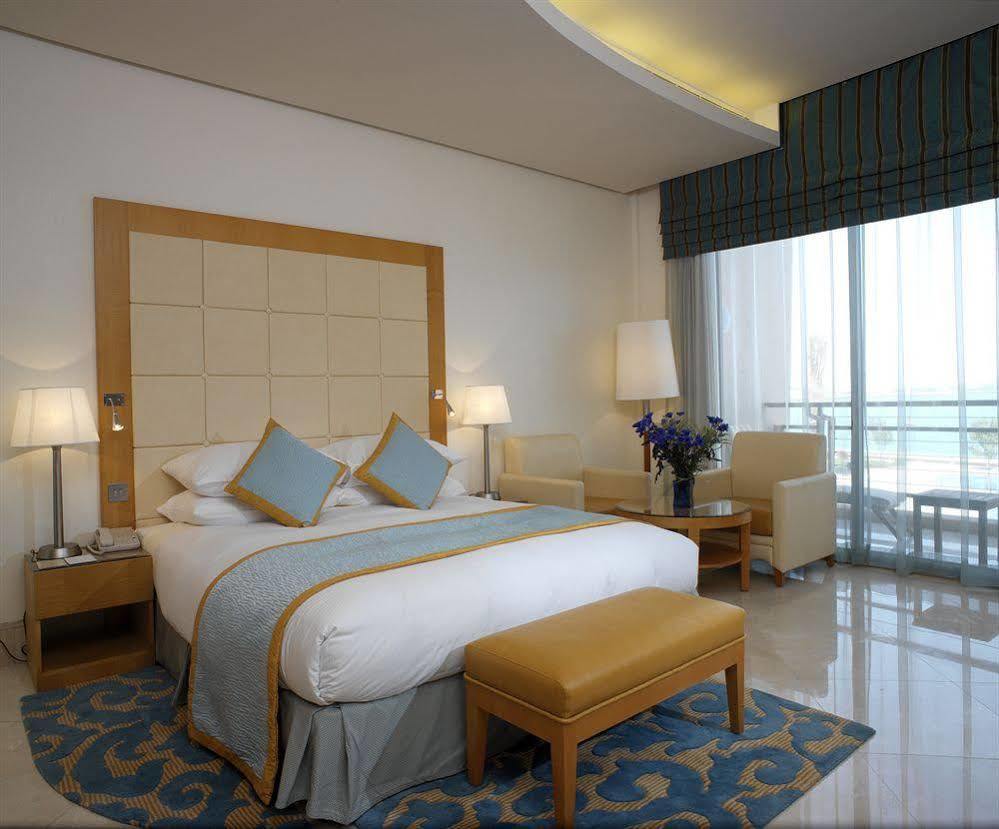 Marina Hotel Kuwait Salmiya Exterior photo